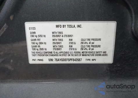 2023 Tesla Model Y Performance Dual Motor All-Wheel Drive z USA, uszkodzony, nr VIN 7SAYGDEF5PF842687
